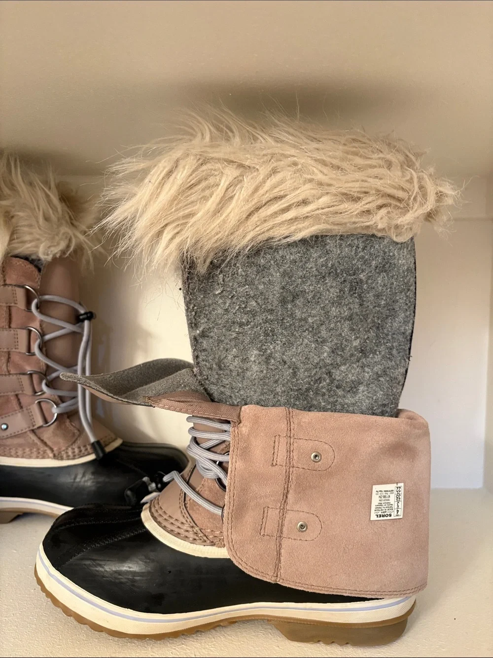 Sorel Packs snow boots